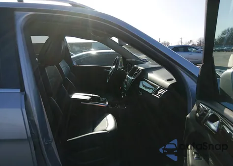 2013 Mercedes-Benz Ml 350 z USA, uszkodzony, nr VIN 4JGDA5JB4DA234147